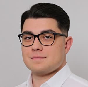 Иван Ильич Люшаков — психолог на платформе Приём