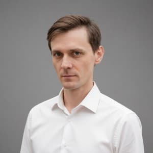 Евгений Недилько — психолог на платформе Приём